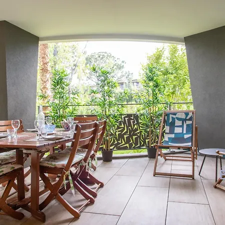 Magnificent On The Ground Floor And Next To The Sea Apartment Villeneuve-Loubet